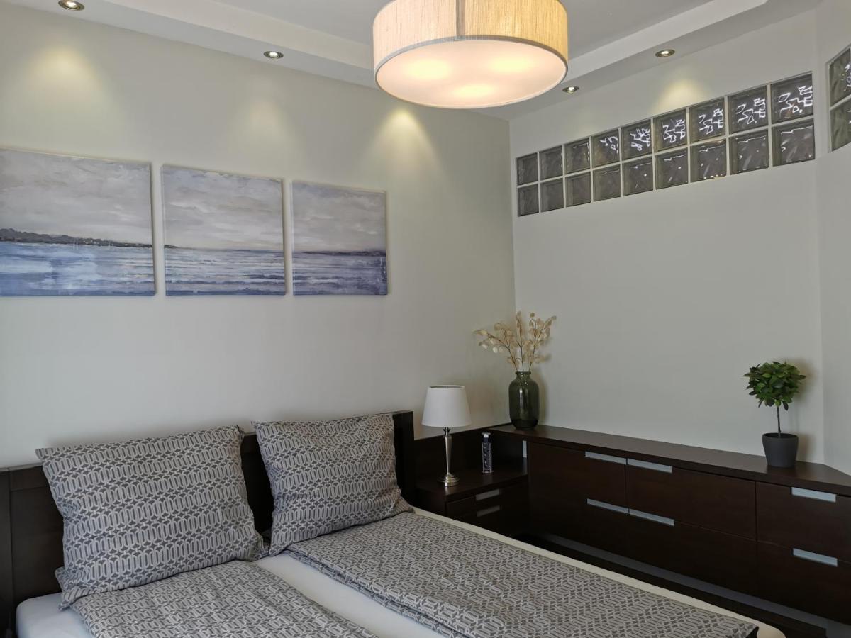 Apartament Dozsa 64 Dunaújváros Zewnętrze zdjęcie