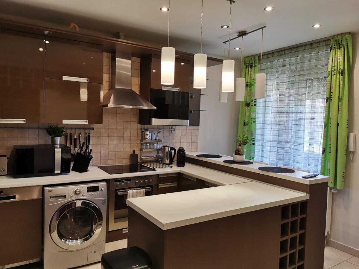 Apartament Dozsa 64 Dunaújváros Zewnętrze zdjęcie